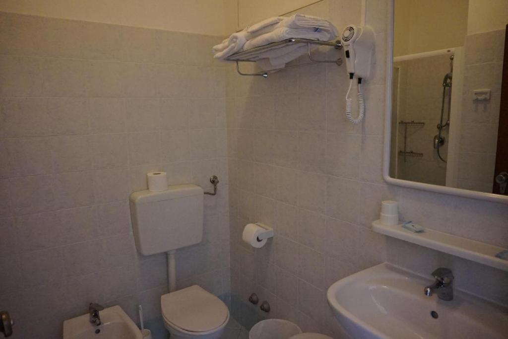 Hotel Ines Cesenatico Dış mekan fotoğraf