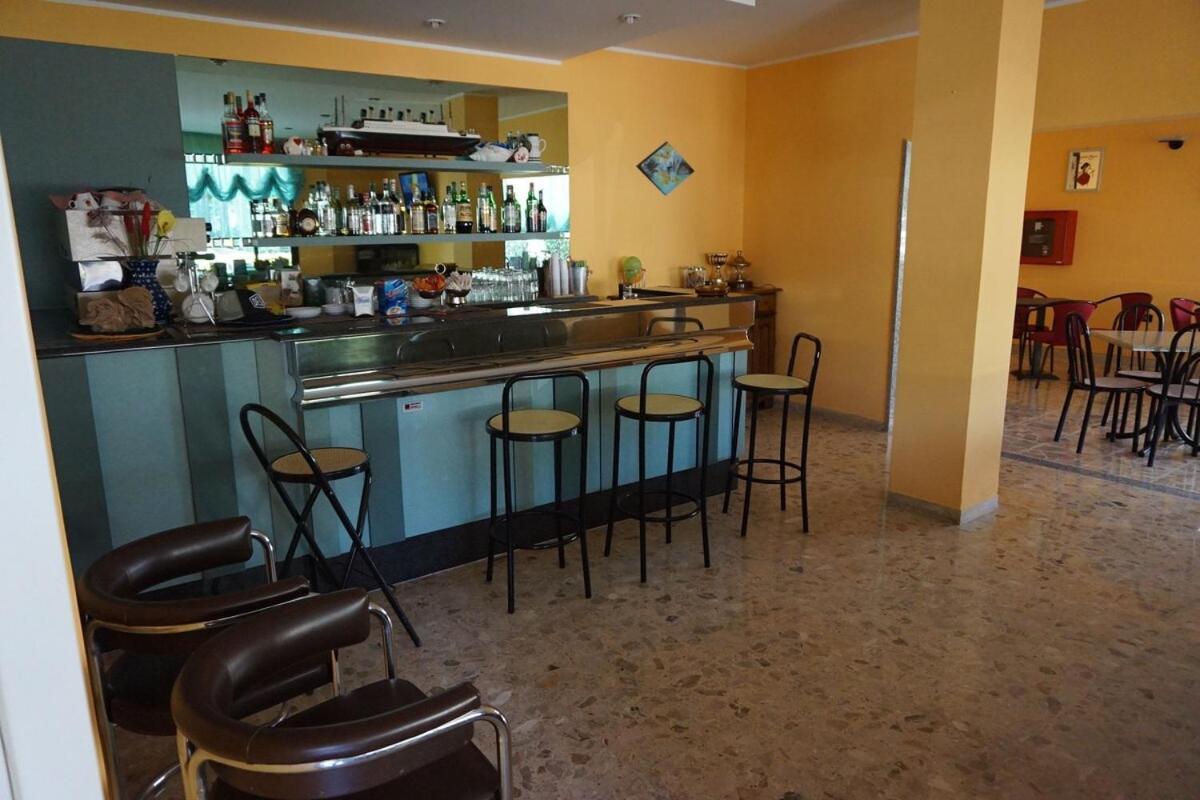 Hotel Ines Cesenatico Dış mekan fotoğraf