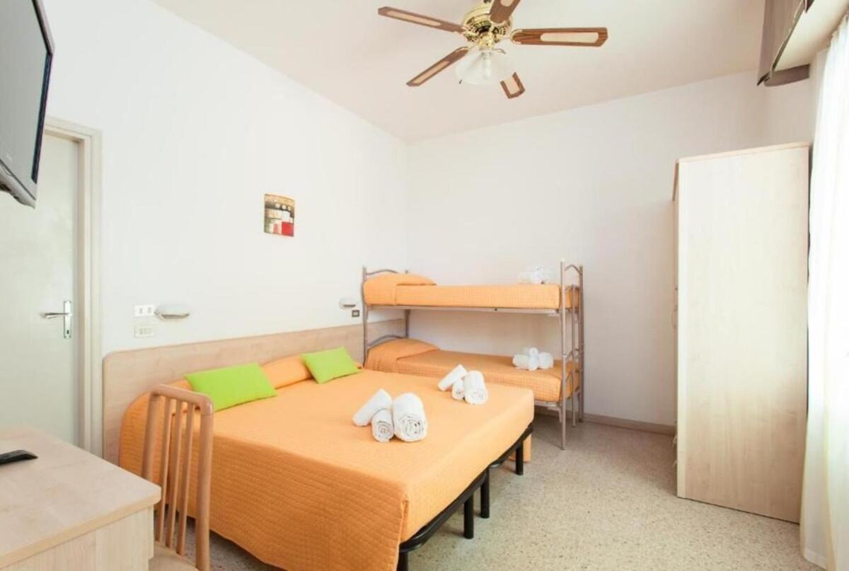 Hotel Ines Cesenatico Dış mekan fotoğraf