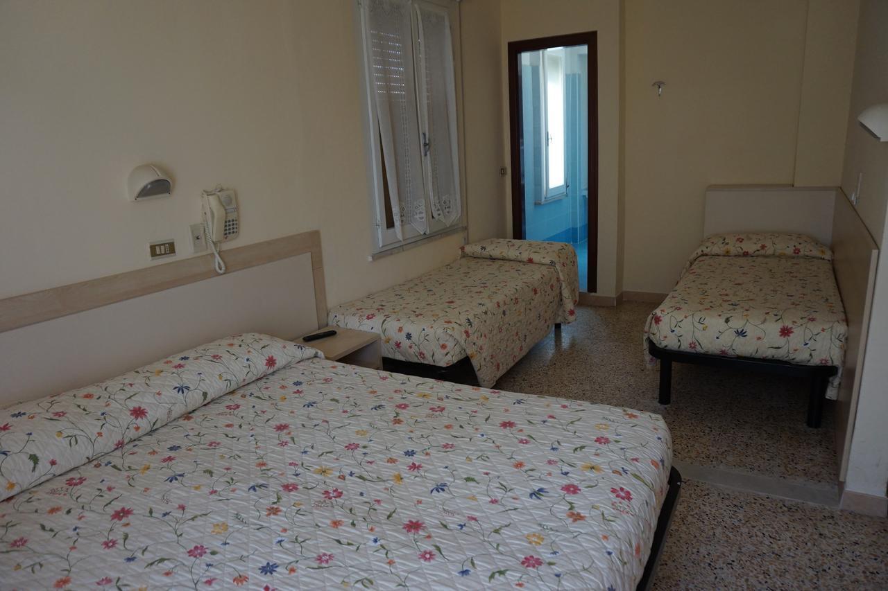 Hotel Ines Cesenatico Dış mekan fotoğraf
